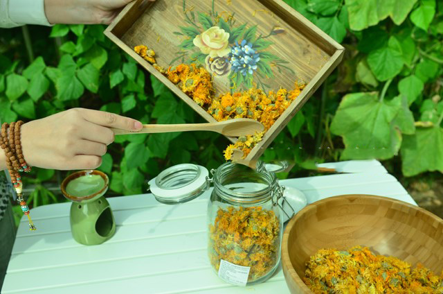 DIY มือทําสบู่ทําฐาน Calendula - Soap Making Starter Kit บทวิจารณ์และราคา